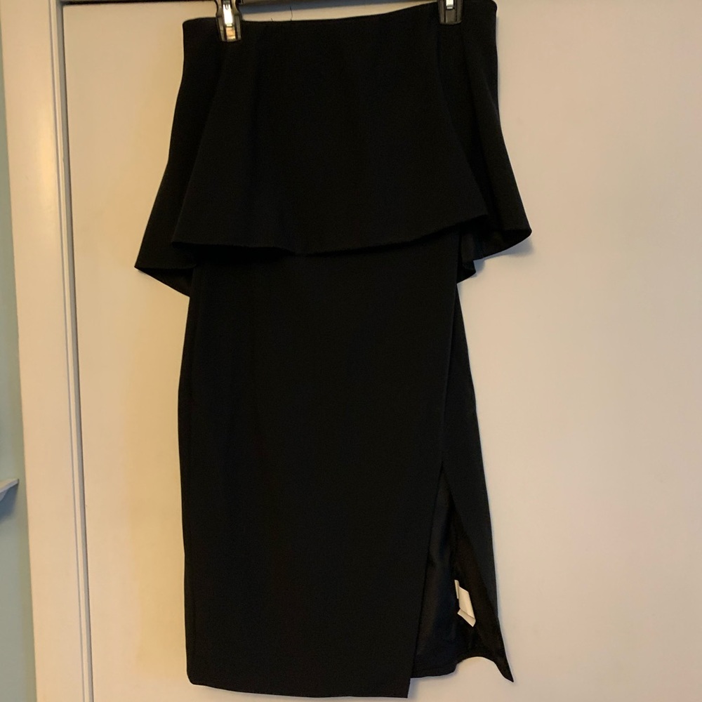 Stunning black strapless dress